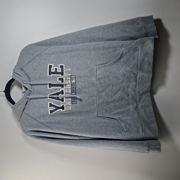 Jones & Mitchell Tops - Yale Gray Sweatshirt